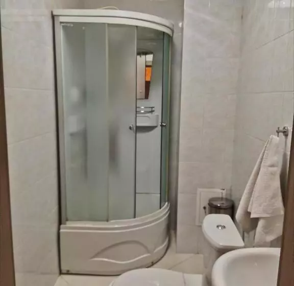 هتل гостиница ,,меркурий и к,