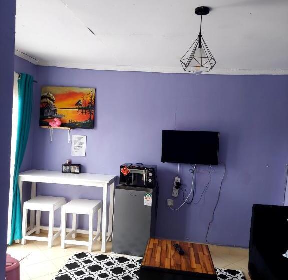 هتل کپسول Jeda Homey Homes Studio Apartment