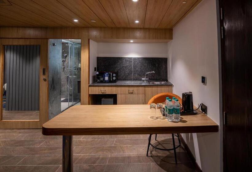 Hotel Holiday Inn Express & Suites Jaipur Gopalpura