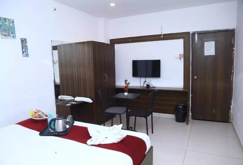 ホテル Mn Grand Shamshabad Airport Zone Hyderabad