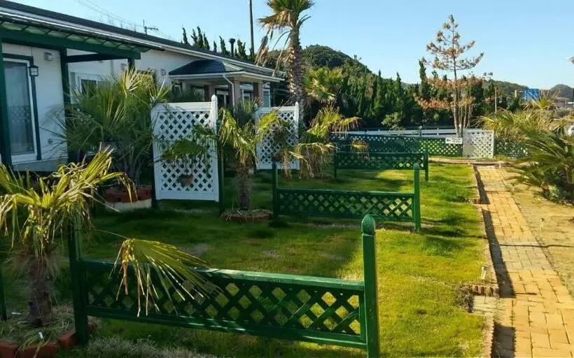 هتل Pension Le Passage   Vacation Stay 11300v