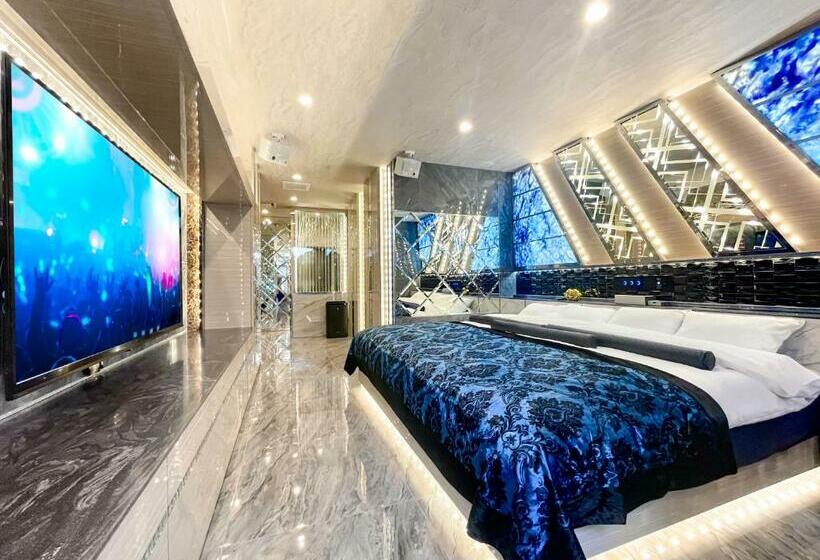 בית מלון כפרי Queen Annex