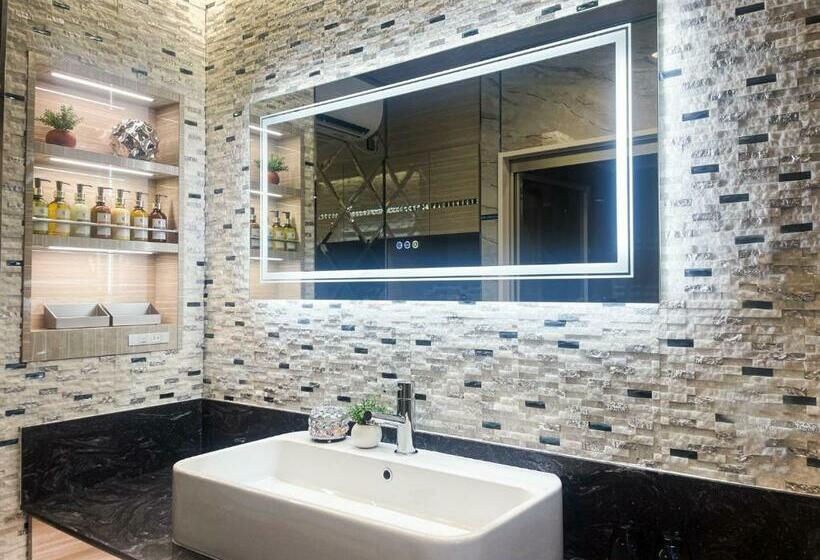 בית מלון כפרי Queen Annex