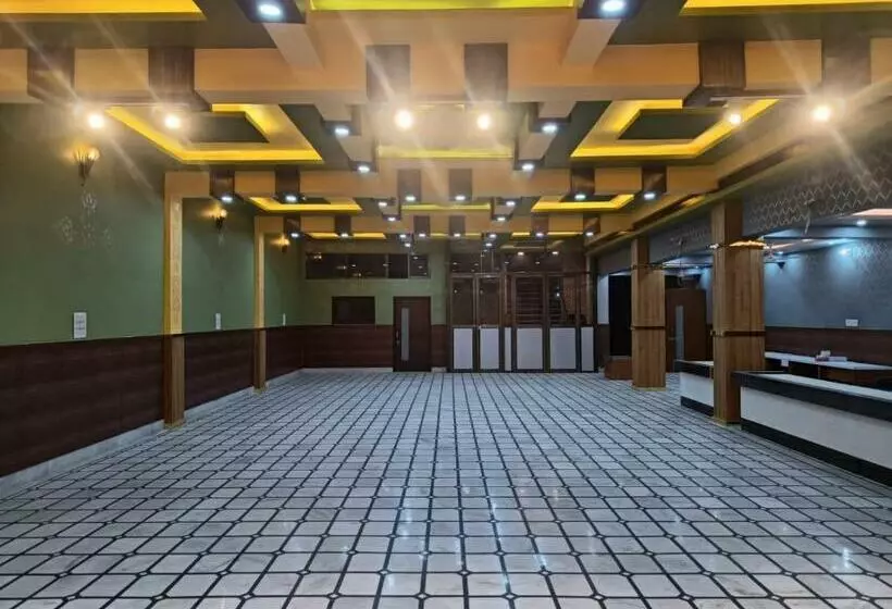هتل Subham Residency And Restaurant