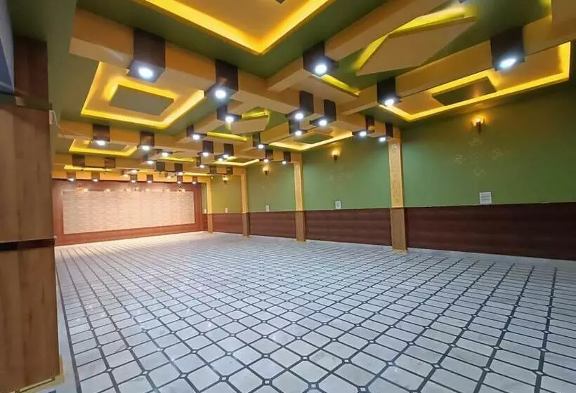 هتل Subham Residency And Restaurant