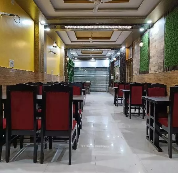هتل Subham Residency And Restaurant
