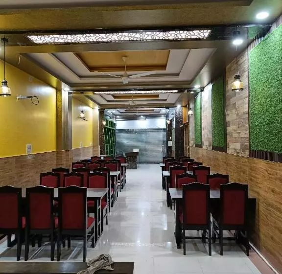 هتل Subham Residency And Restaurant