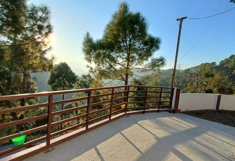 호텔 The Hill Heaven Home Stay