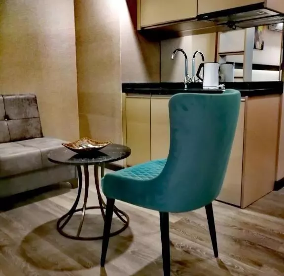 Luxury Hotel Suite Apartment
