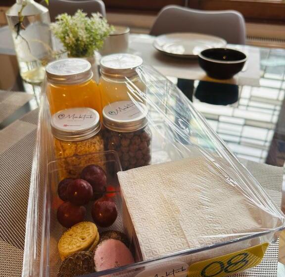 پانسیون Maktvb Europa Hostal Boutique