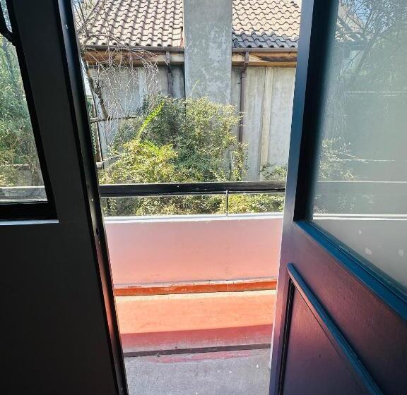 پانسیون Maktvb Europa Hostal Boutique