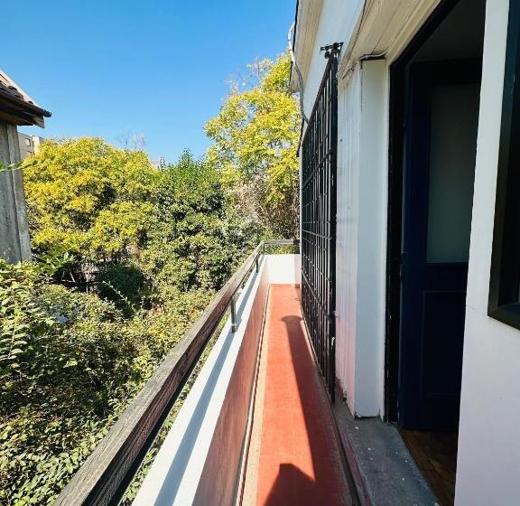 پانسیون Maktvb Europa Hostal Boutique