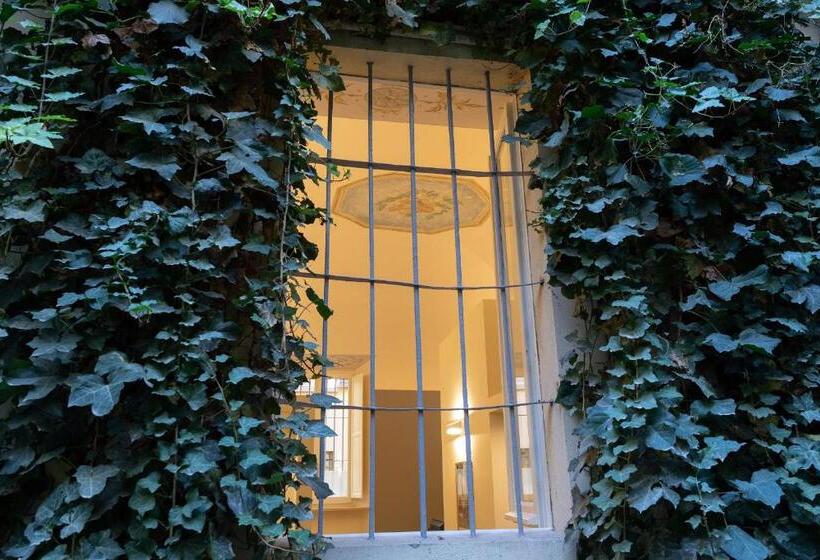 پانسیون Palazzo Liberati Apartments