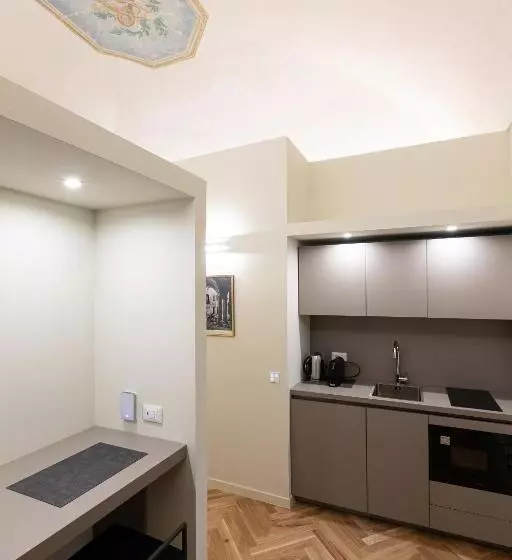 پانسیون Palazzo Liberati Apartments