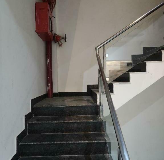 Rbs Hotel & Restaurant 5 Mint Walking Distance From Ram Janam Bhumi