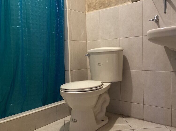 Herberge Blue House La Floresta