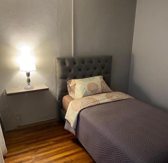 Herberge Blue House La Floresta