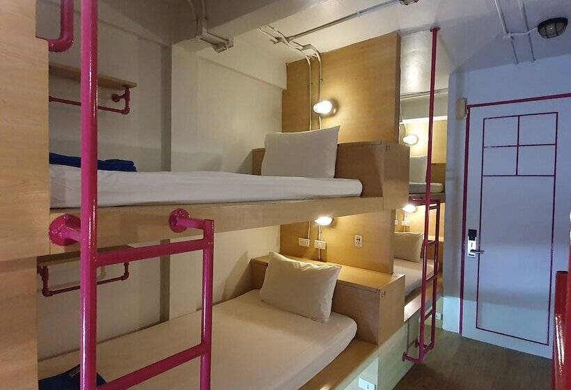 Szálló Slumber Party Surf Kata Phuket