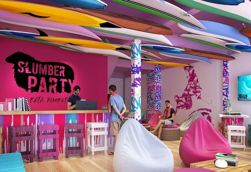 Szálló Slumber Party Surf Kata Phuket
