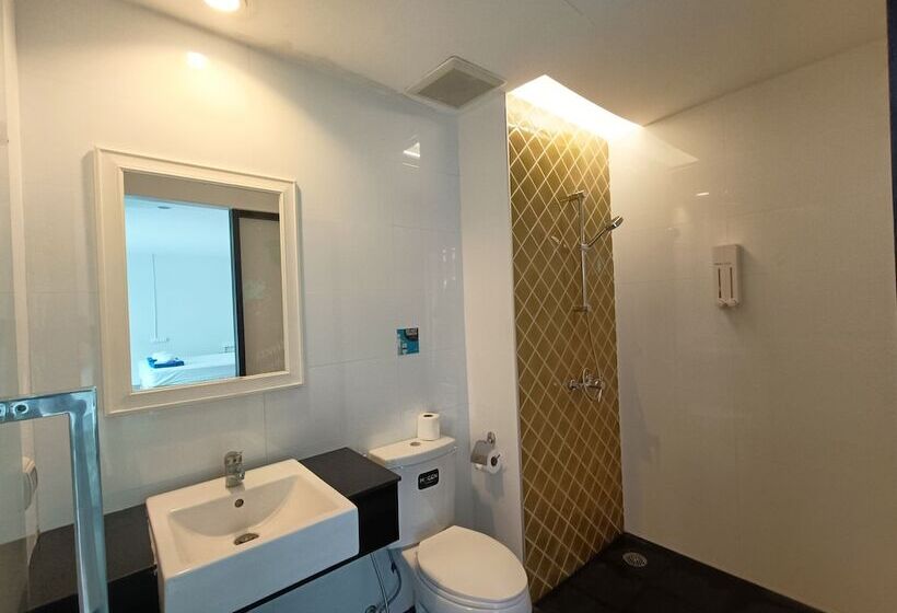 Szálló Slumber Party Surf Kata Phuket