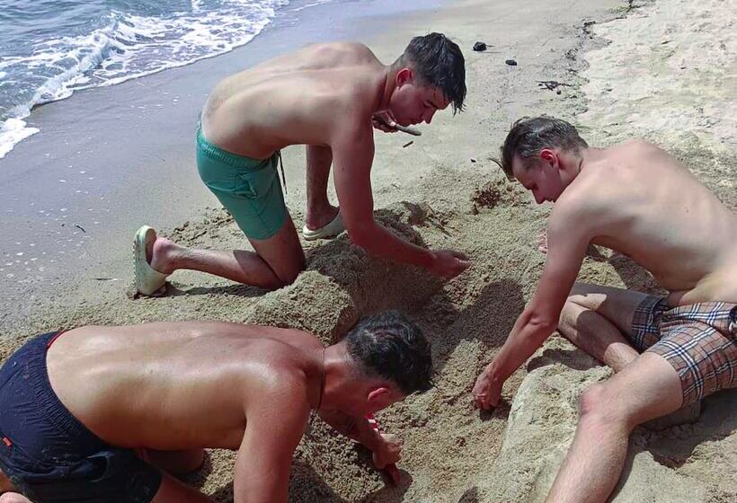 Szálló Slumber Party Surf Kata Phuket