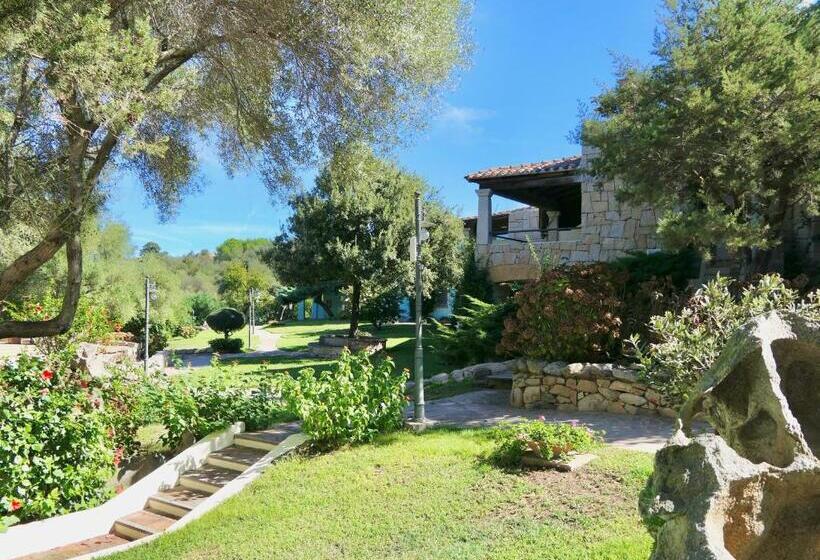 Apartments In Residence With Swimming Pool In Porto Rotondo