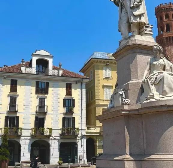 تختخواب و صبحانه Dimora Conte Cavour