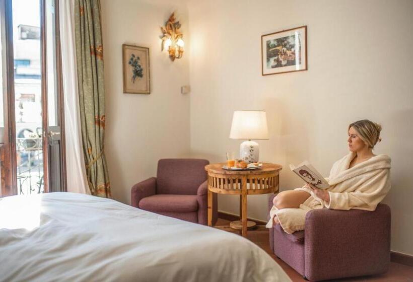 ベッドアンドブレックファースト Dimora Conte Cavour