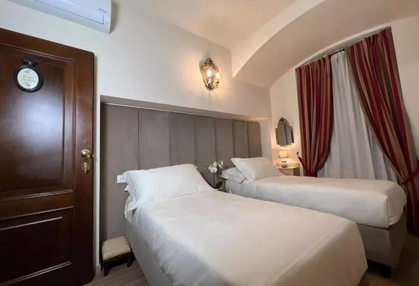 تختخواب و صبحانه Dimora Conte Cavour