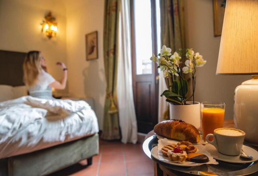 ベッドアンドブレックファースト Dimora Conte Cavour