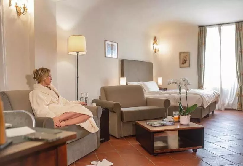 تختخواب و صبحانه Dimora Conte Cavour