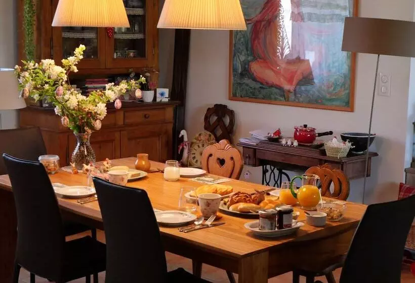 Aamiaismajoitus (B&B) Hissele