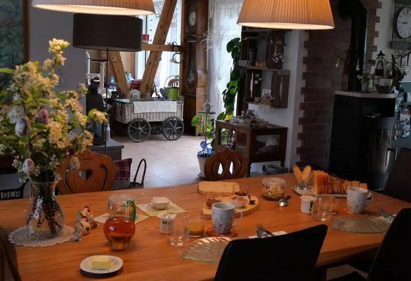 Aamiaismajoitus (B&B) Hissele