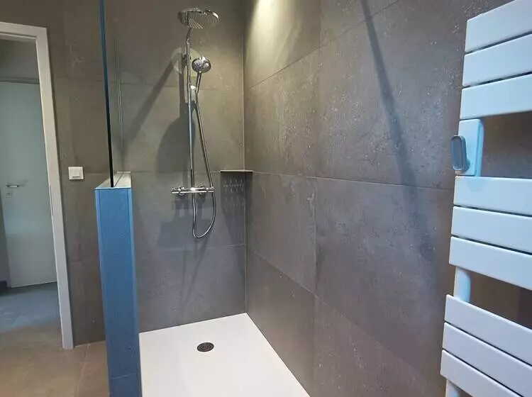 Aamiaismajoitus (B&B) Hissele