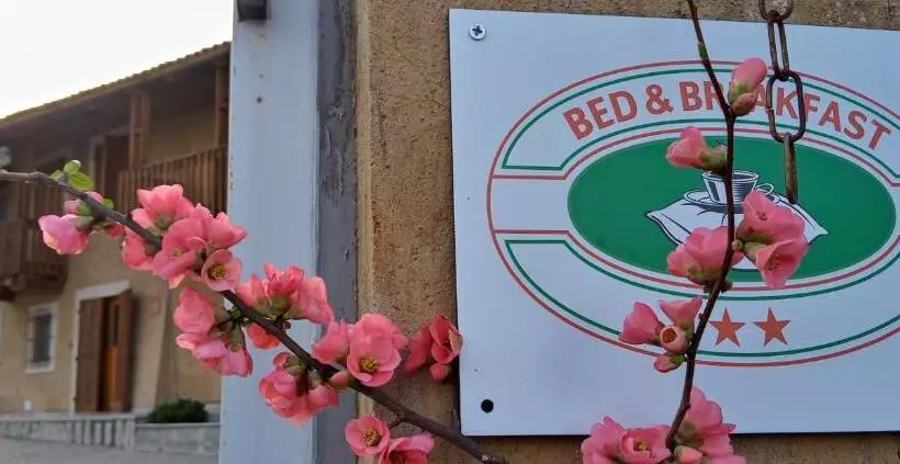 Aamiaismajoitus (B&B) L Albore