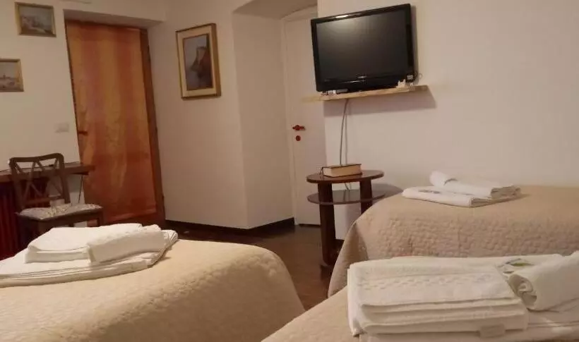 Aamiaismajoitus (B&B) L Albore