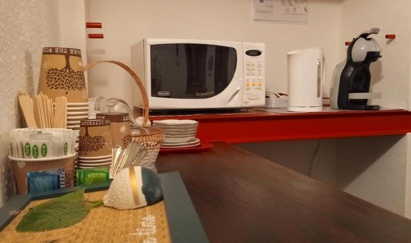 Bed and Breakfast L Albore