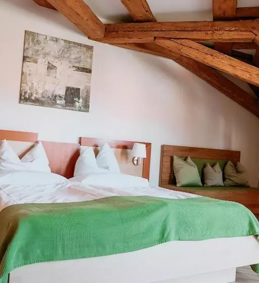 Hotelli Bayerischer Hof Spalt