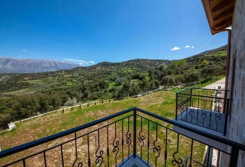 ホテル Gle Alb Agrotourism