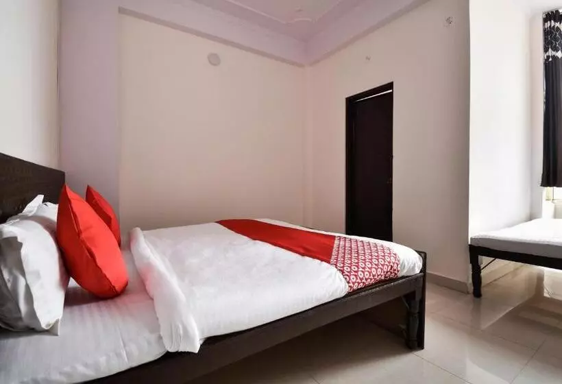 Hotelli Flagship Ekta Palace