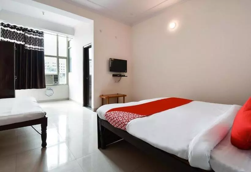 Hotelli Flagship Ekta Palace