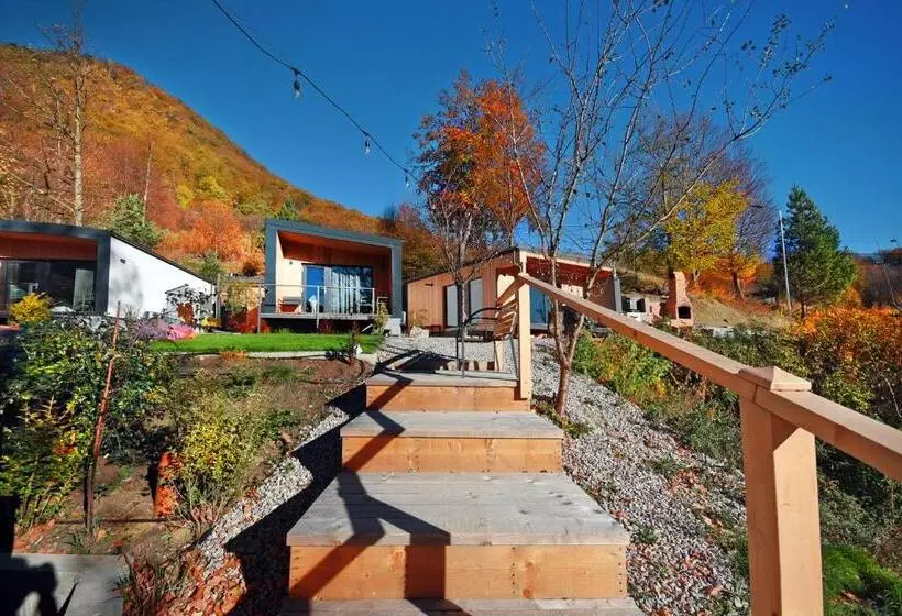 ホテル Kub House Village