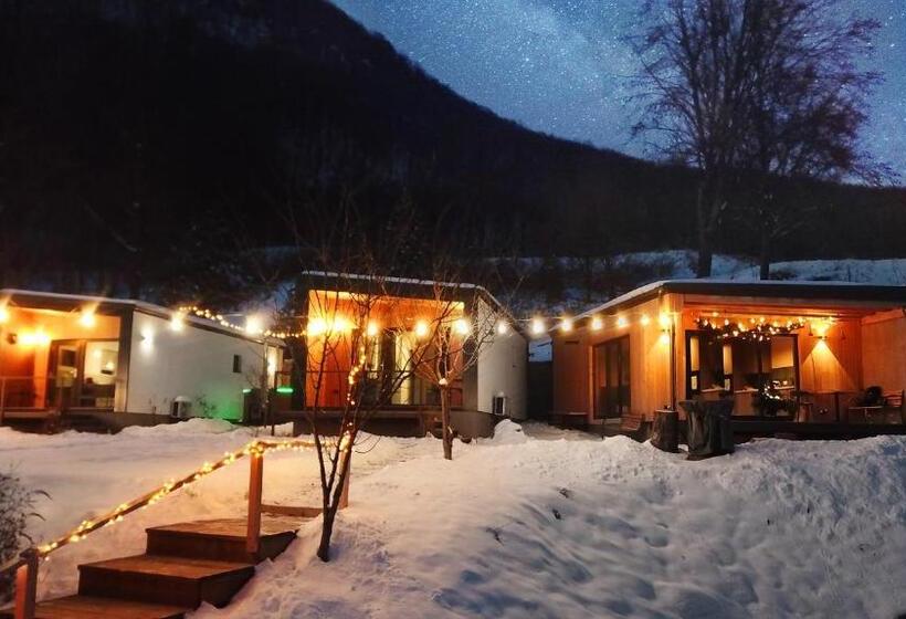 בית מלון כפרי Kub House Village