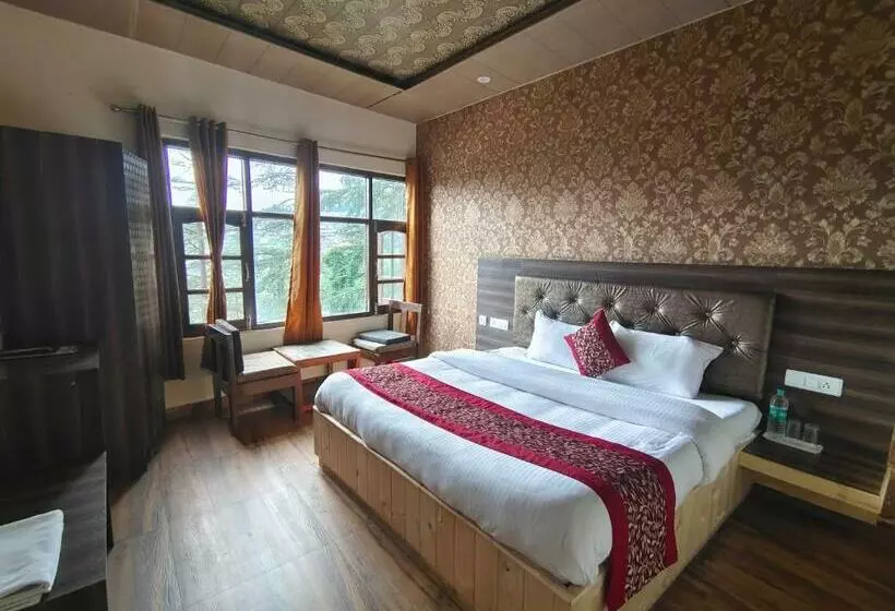 Hotelli Mountain Zest Simla Royale Near Mall Road Free Pickup From Railway Station Simla