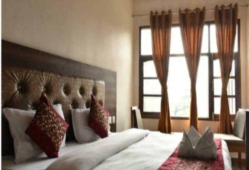 فندق Mountain Zest Simla Royale Near Mall Road Free Pickup From Railway Station Simla