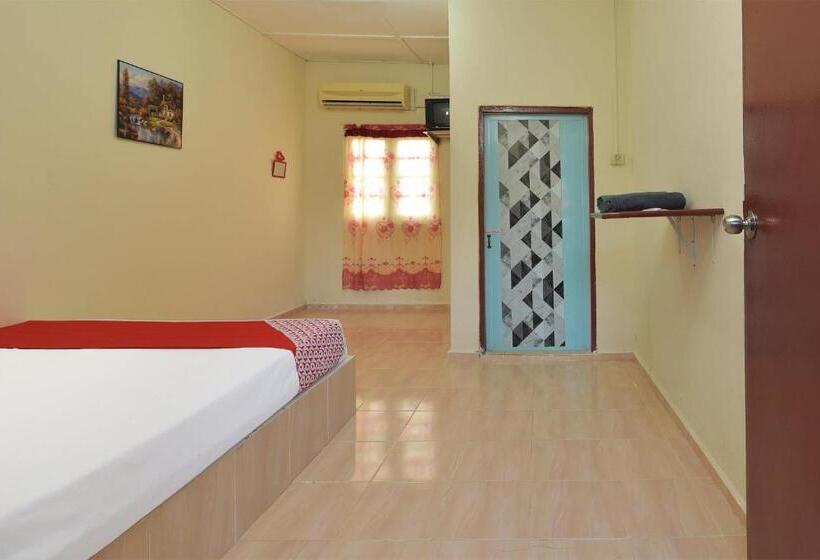 호텔 Oyo 90689 Chalet Kak Siti