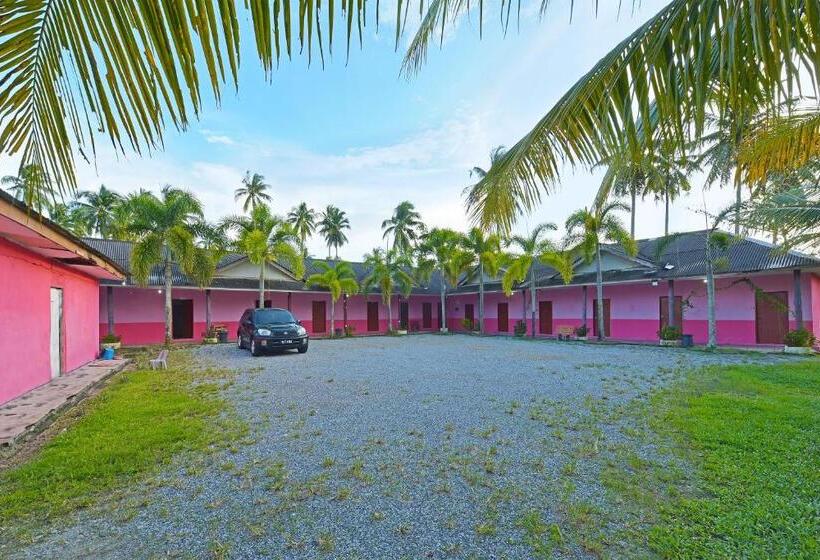 호텔 Oyo 90689 Chalet Kak Siti