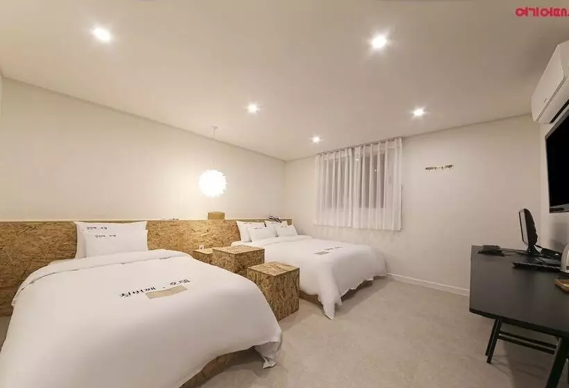 ホテル Gwangju Chungjang Ro Hotle The First Boutique