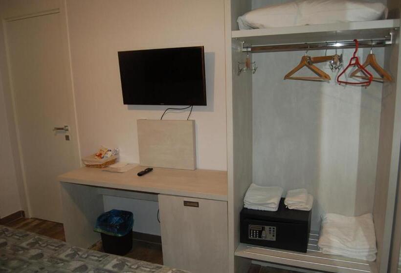 פנסיון Le 2 Gravine