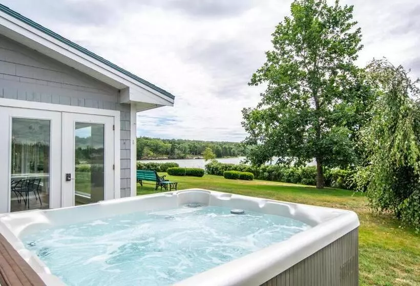 Majatalo Ocean Bay View Luxury Guesthouse